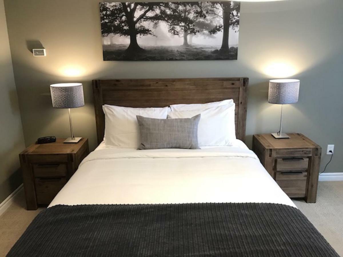 Fairholm Boutique Inns Шарлоттаун Экстерьер фото